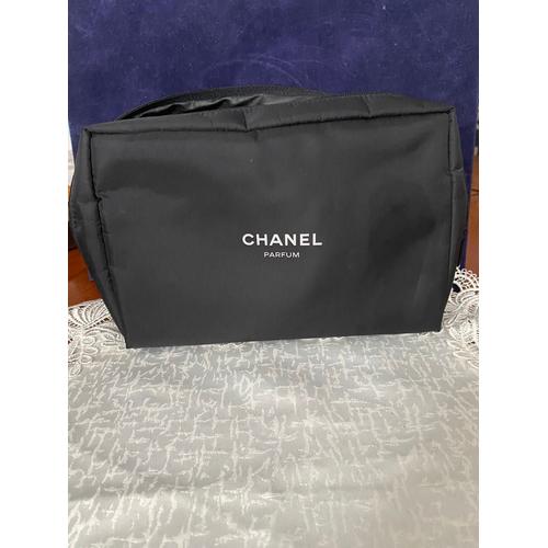 Pochette best sale chanel maquillage